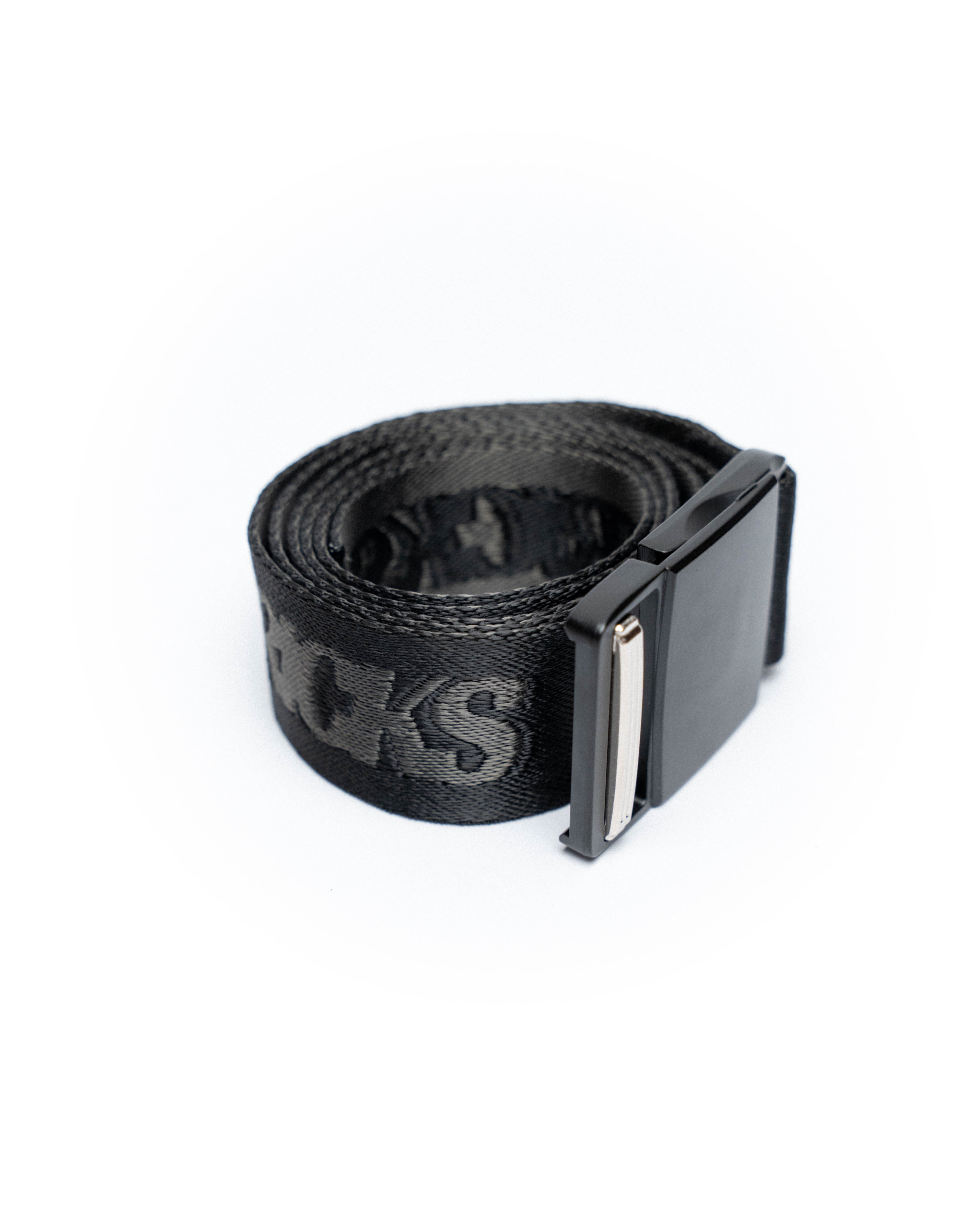 magnetic belt black